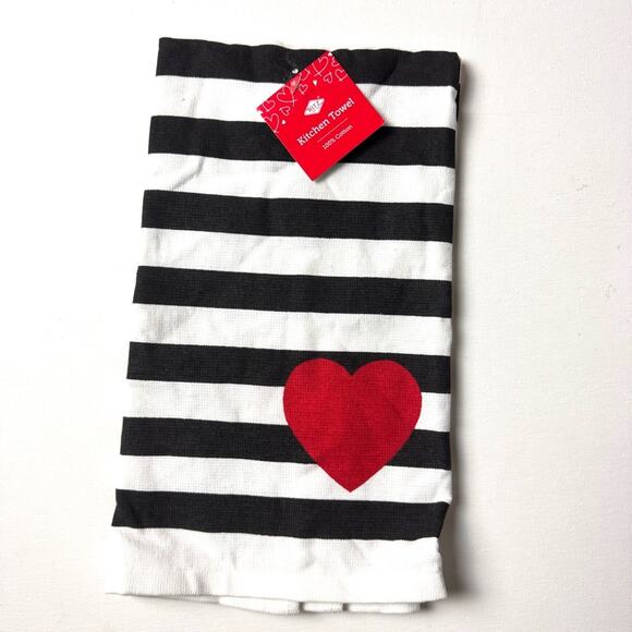RITZ Valentine's Day Kitchen Hand Towel 100% Cotton With Heart Graphic NWT - Picture 5 of 10
